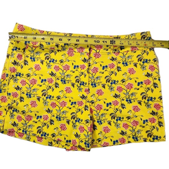 LOFT Riviera Shorts Size 8 Butter Yellow Tweed Floral Bird Print 4” Inseam Boho - Picture 6 of 12